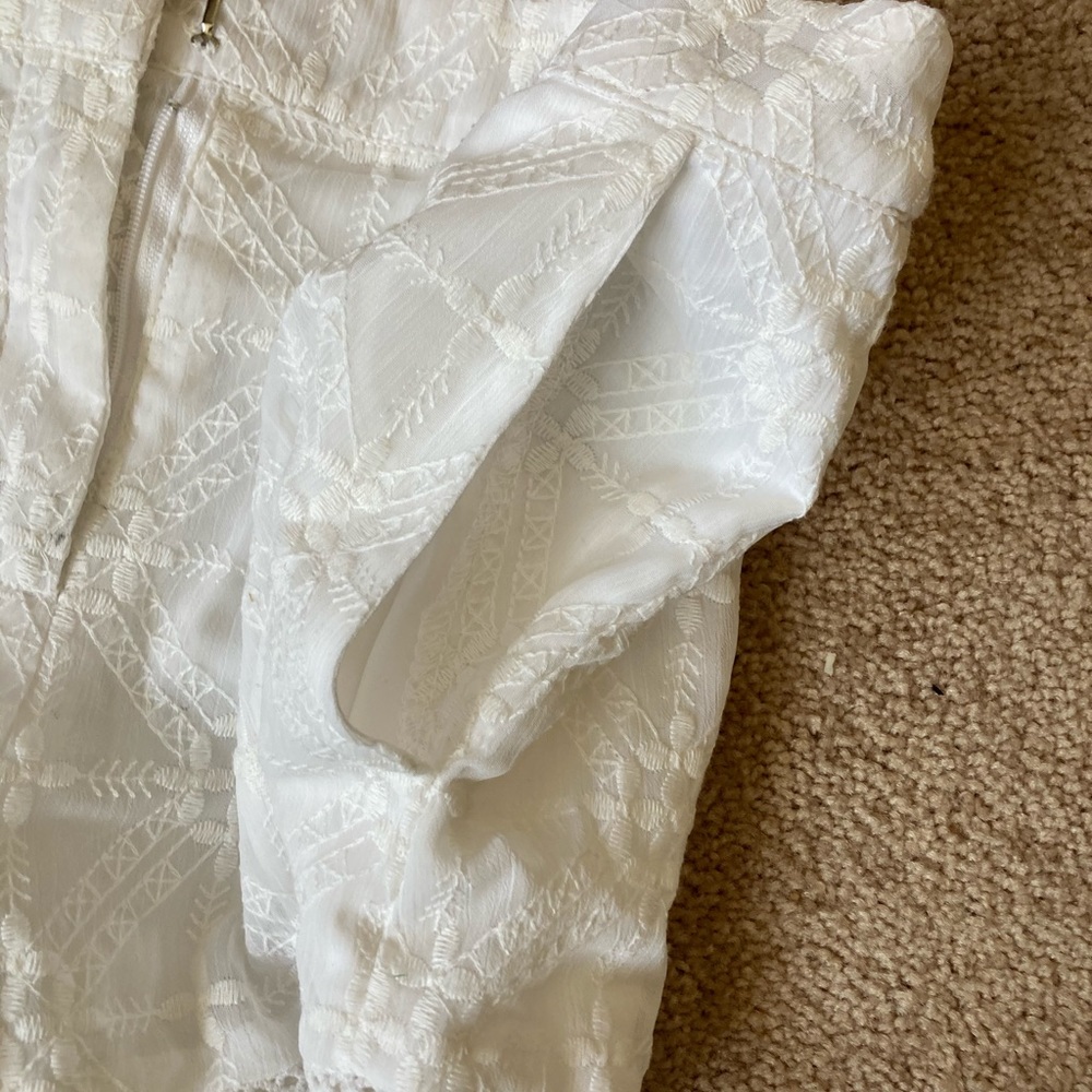 Shorts - Picture 3 of 3